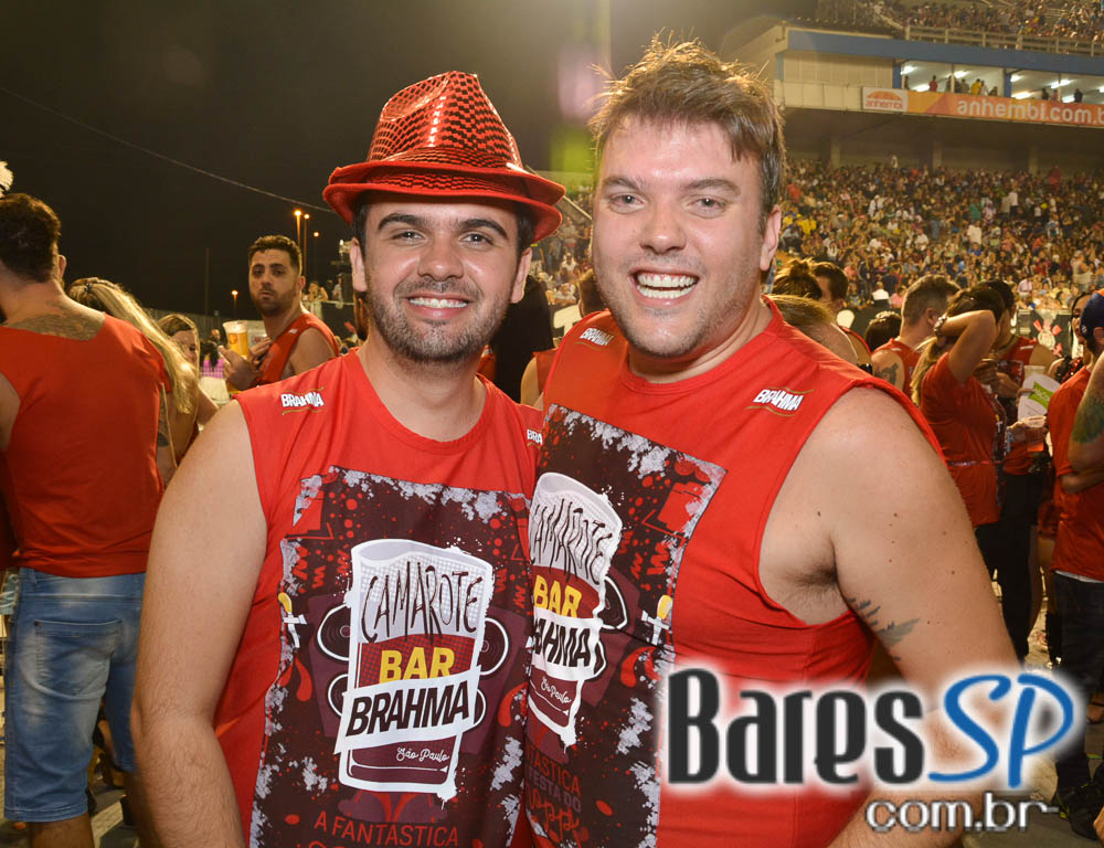 Camarote Bar Brahma promoveu a Fantastica Festa do Chopp com shows de Tiago Abravanel e Mr. Catra Camarote Bar Brahma promoveu a Fantastica Festa do Chopp com shows de Tiago Abravanel e Mr. Catra