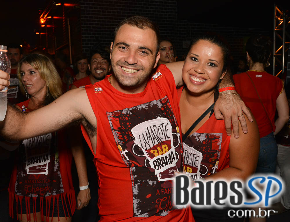 Camarote Bar Brahma promoveu a Fantastica Festa do Chopp com shows de Tiago Abravanel e Mr. Catra Camarote Bar Brahma promoveu a Fantastica Festa do Chopp com shows de Tiago Abravanel e Mr. Catra