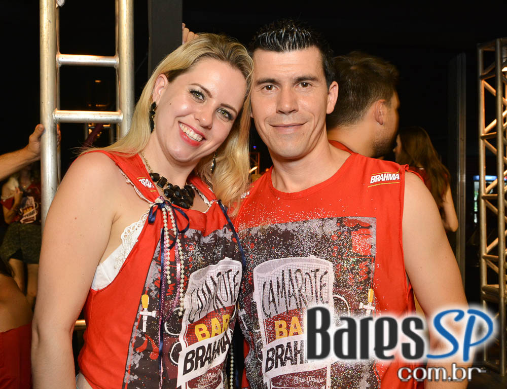 Camarote Bar Brahma promoveu a Fantastica Festa do Chopp com shows de Tiago Abravanel e Mr. Catra Camarote Bar Brahma promoveu a Fantastica Festa do Chopp com shows de Tiago Abravanel e Mr. Catra