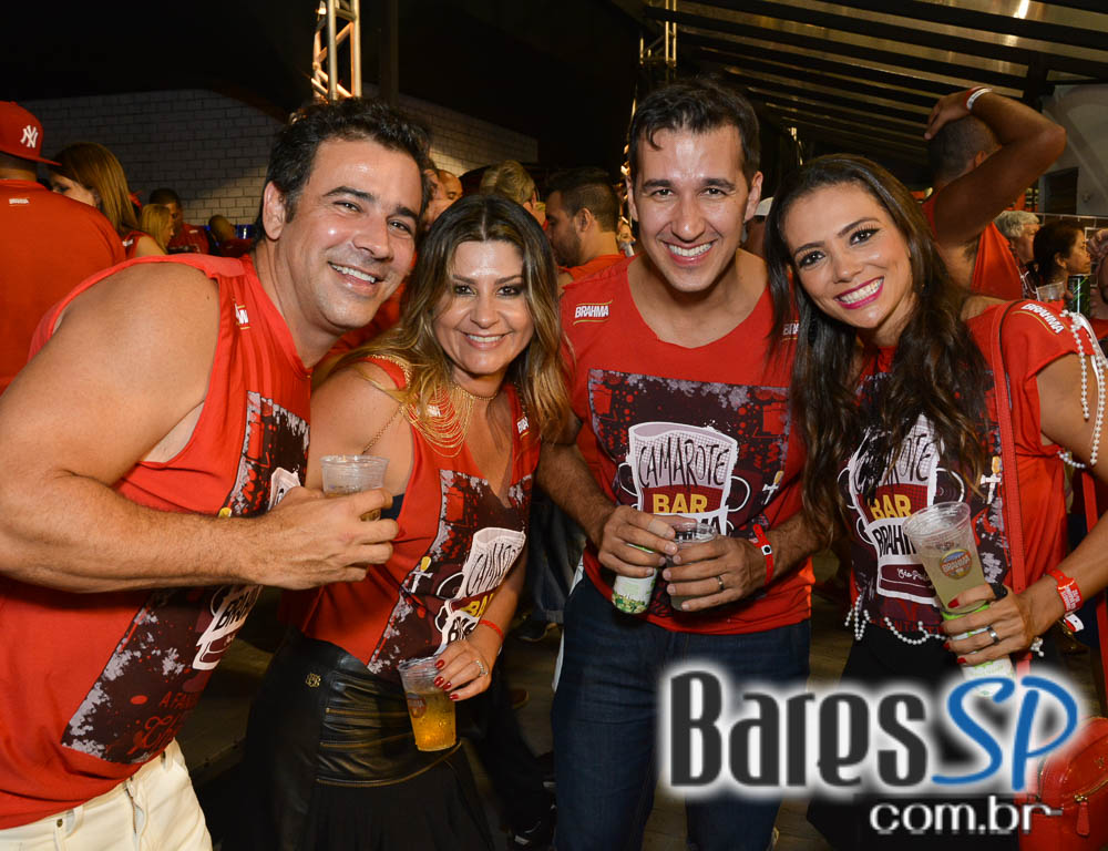 Camarote Bar Brahma promoveu a Fantastica Festa do Chopp com shows de Tiago Abravanel e Mr. Catra Camarote Bar Brahma promoveu a Fantastica Festa do Chopp com shows de Tiago Abravanel e Mr. Catra