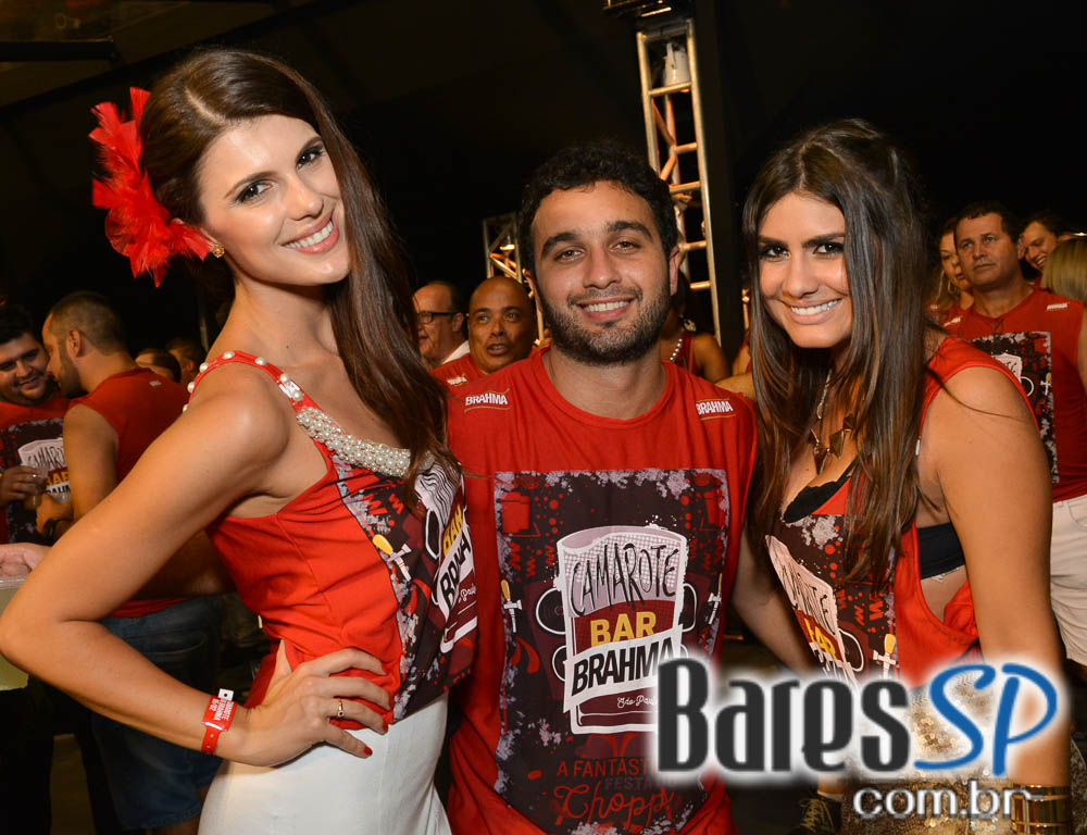 Camarote Bar Brahma promoveu a Fantastica Festa do Chopp com shows de Tiago Abravanel e Mr. Catra Camarote Bar Brahma promoveu a Fantastica Festa do Chopp com shows de Tiago Abravanel e Mr. Catra