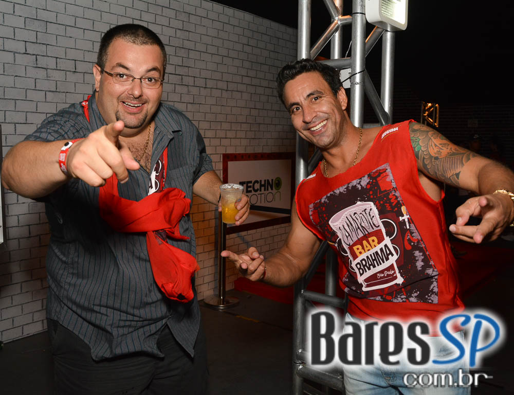 Camarote Bar Brahma promoveu a Fantastica Festa do Chopp com shows de Tiago Abravanel e Mr. Catra Camarote Bar Brahma promoveu a Fantastica Festa do Chopp com shows de Tiago Abravanel e Mr. Catra