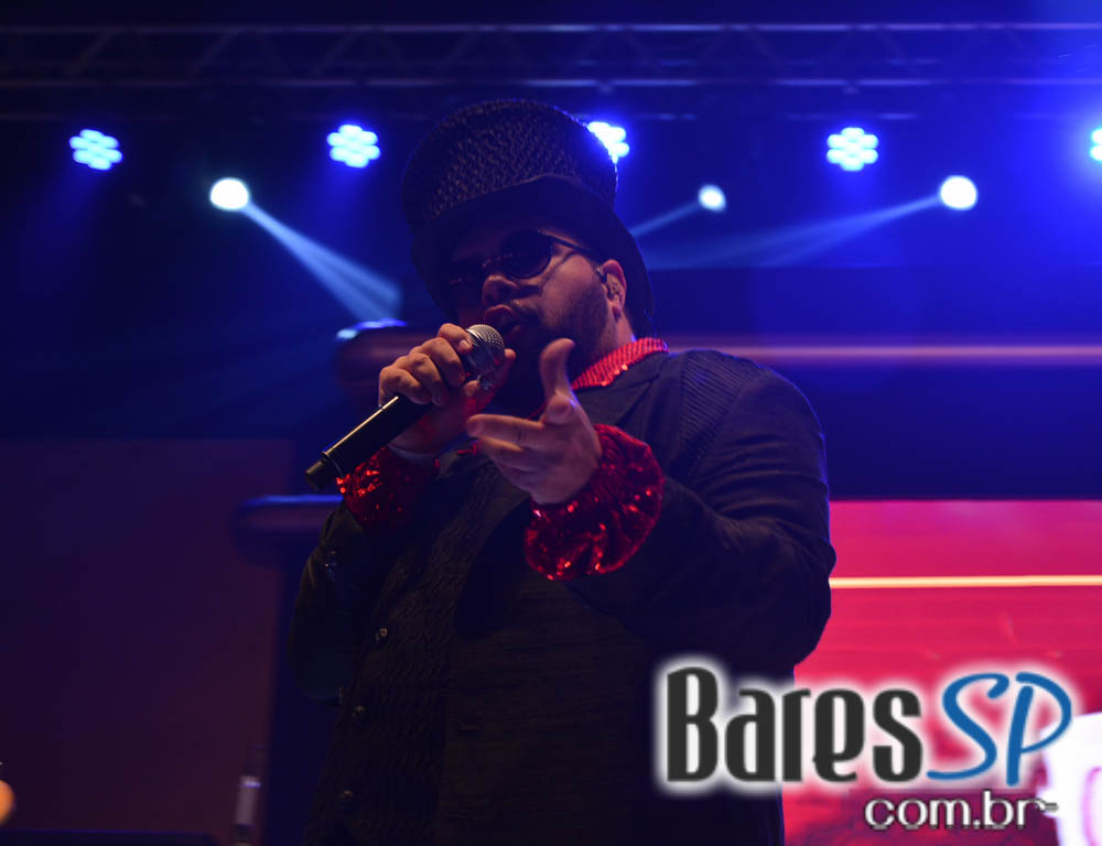 Camarote Bar Brahma promoveu a Fantastica Festa do Chopp com shows de Tiago Abravanel e Mr. Catra Camarote Bar Brahma promoveu a Fantastica Festa do Chopp com shows de Tiago Abravanel e Mr. Catra