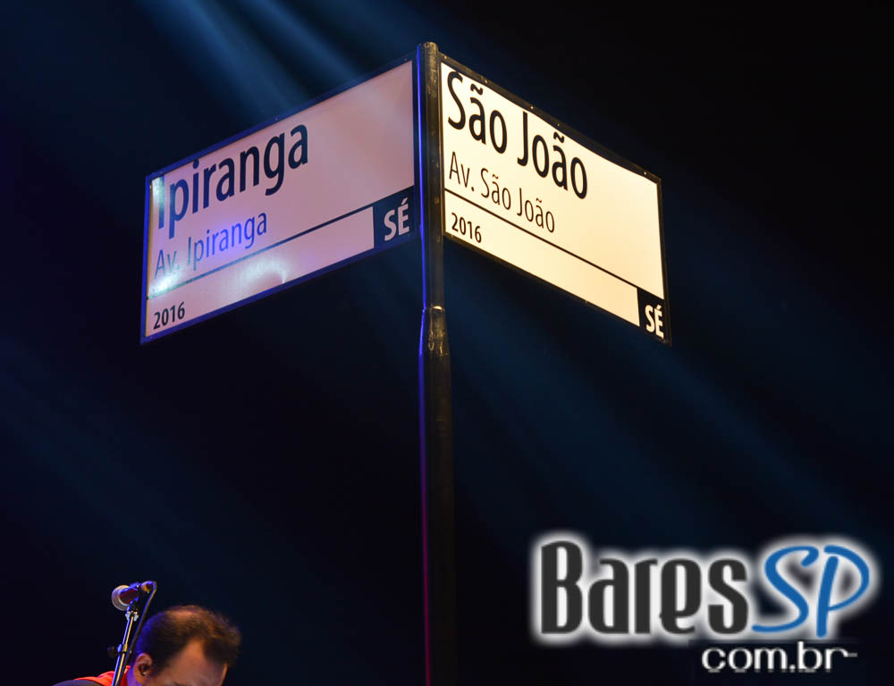 Camarote Bar Brahma promoveu a Fantastica Festa do Chopp com shows de Tiago Abravanel e Mr. Catra Camarote Bar Brahma promoveu a Fantastica Festa do Chopp com shows de Tiago Abravanel e Mr. Catra