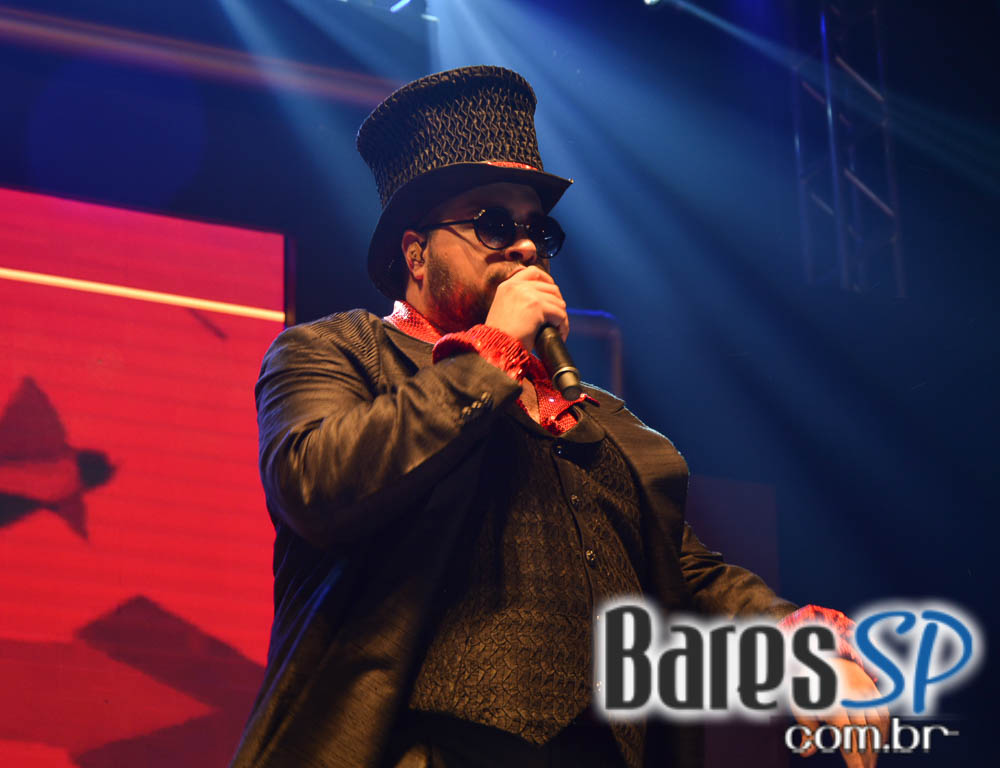 Camarote Bar Brahma promoveu a Fantastica Festa do Chopp com shows de Tiago Abravanel e Mr. Catra Camarote Bar Brahma promoveu a Fantastica Festa do Chopp com shows de Tiago Abravanel e Mr. Catra