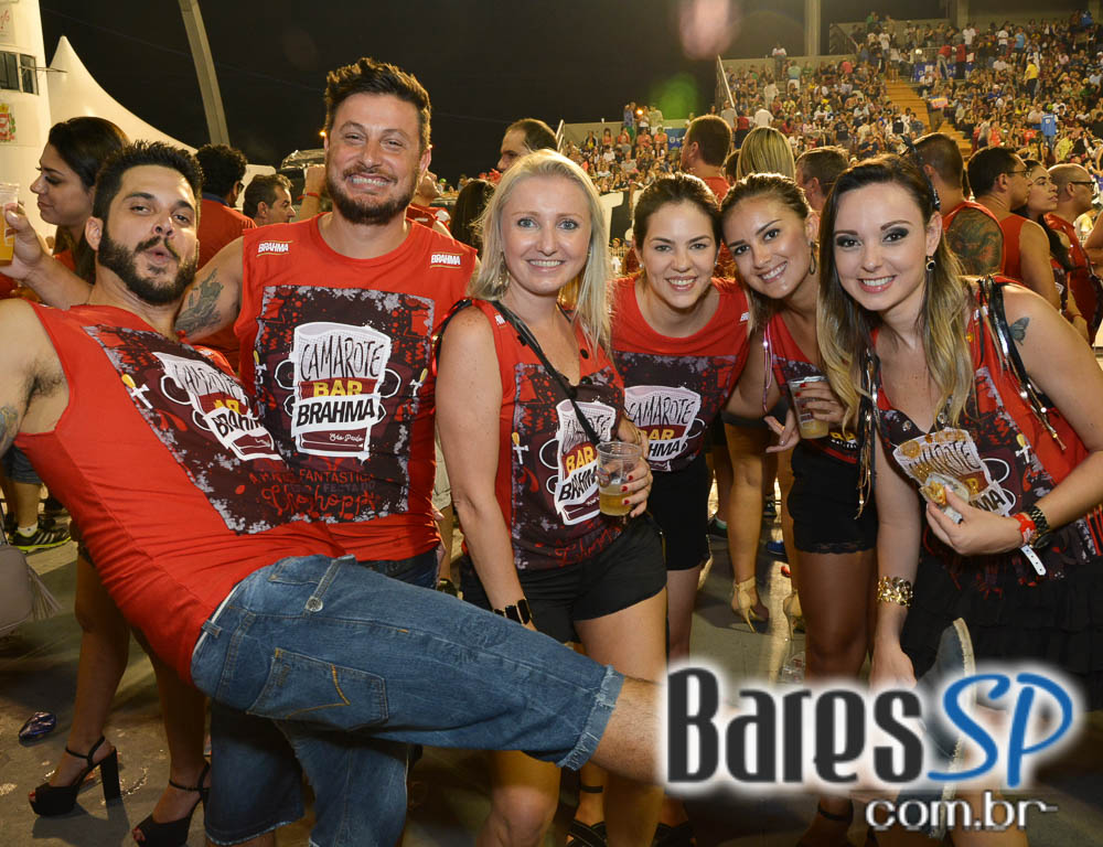 Camarote Bar Brahma promoveu a Fantastica Festa do Chopp com shows de Tiago Abravanel e Mr. Catra Camarote Bar Brahma promoveu a Fantastica Festa do Chopp com shows de Tiago Abravanel e Mr. Catra