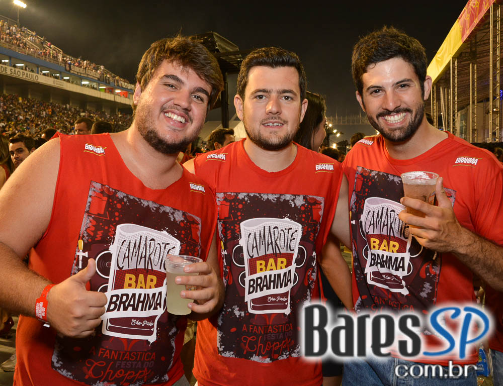 Camarote Bar Brahma promoveu a Fantastica Festa do Chopp com shows de Tiago Abravanel e Mr. Catra Camarote Bar Brahma promoveu a Fantastica Festa do Chopp com shows de Tiago Abravanel e Mr. Catra