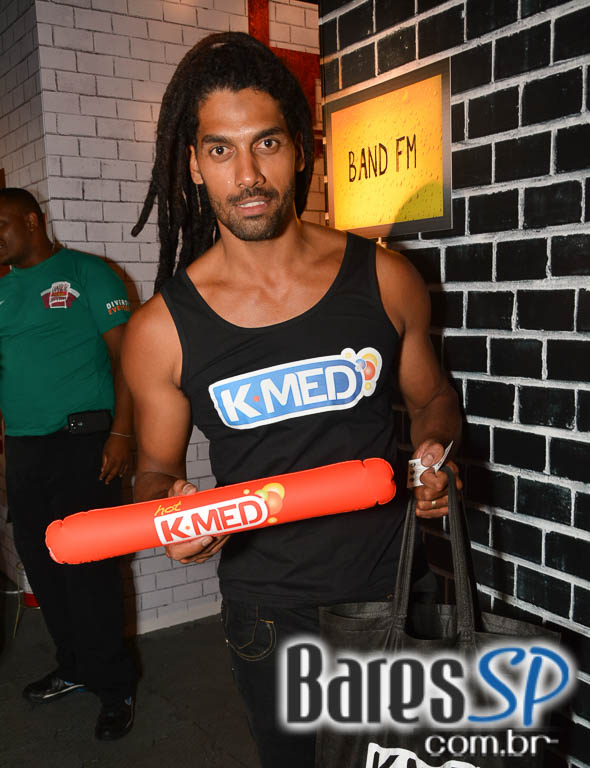 Desfile das Campeãs com show de Zeca Pagodinho do Camarote Bar Brahma Desfile das Campeãs com show de Zeca Pagodinho do Camarote Bar Brahma