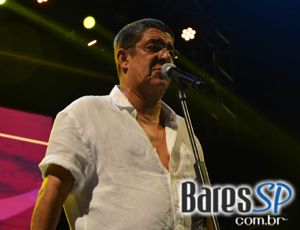 Desfile das Campeãs com show de Zeca Pagodinho do Camarote Bar Brahma Desfile das Campeãs com show de Zeca Pagodinho do Camarote Bar Brahma