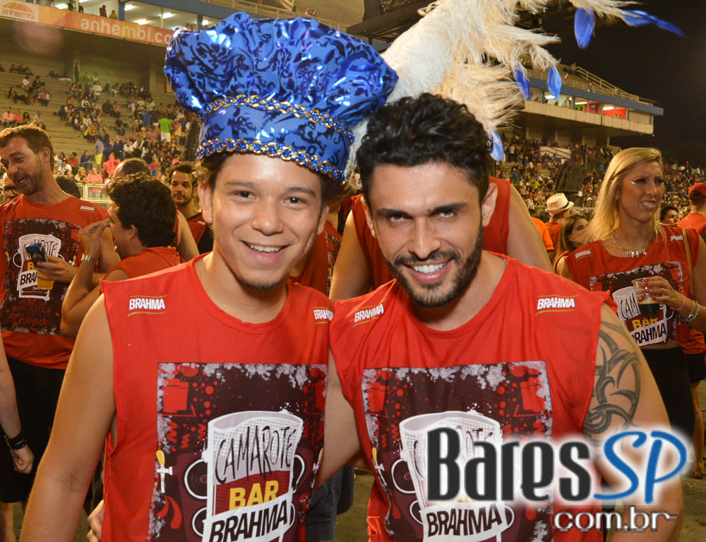 Desfile das Campeãs com show de Zeca Pagodinho do Camarote Bar Brahma Desfile das Campeãs com show de Zeca Pagodinho do Camarote Bar Brahma