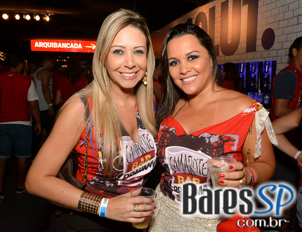Desfile das Campeãs com show de Zeca Pagodinho do Camarote Bar Brahma Desfile das Campeãs com show de Zeca Pagodinho do Camarote Bar Brahma
