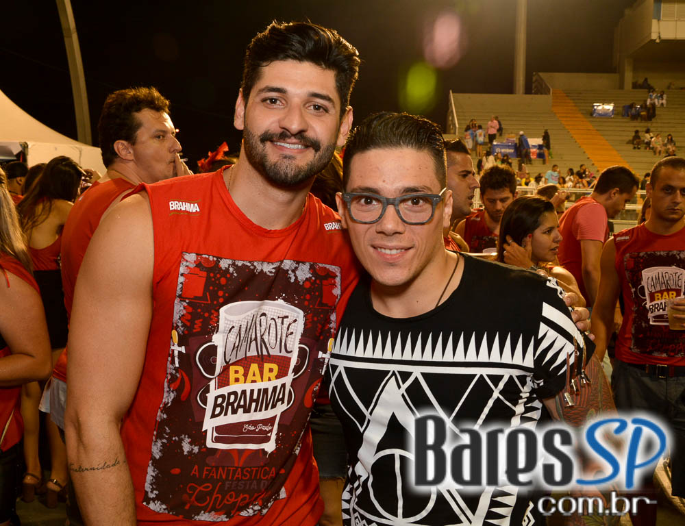 Desfile das Campeãs com show de Zeca Pagodinho do Camarote Bar Brahma Desfile das Campeãs com show de Zeca Pagodinho do Camarote Bar Brahma