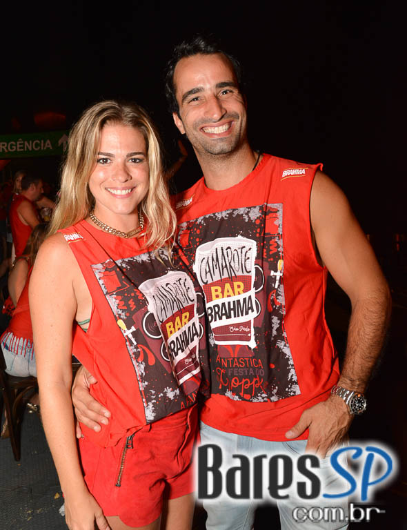 Desfile das Campeãs com show de Zeca Pagodinho do Camarote Bar Brahma Desfile das Campeãs com show de Zeca Pagodinho do Camarote Bar Brahma