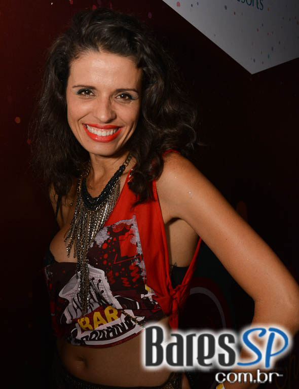 Desfile das Campeãs com show de Zeca Pagodinho do Camarote Bar Brahma Desfile das Campeãs com show de Zeca Pagodinho do Camarote Bar Brahma