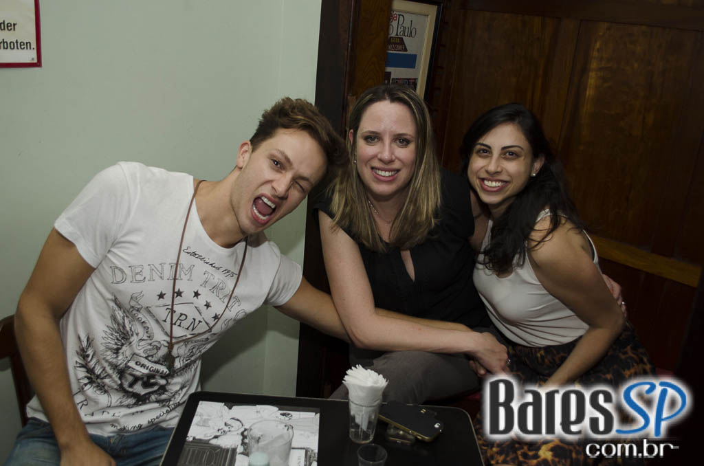 Primeiro Baile de Carnaval do Drosophyla Bar com DJ Rod tocando marchinhas de Carnaval Primeiro Baile de Carnaval do Drosophyla Bar com DJ Rod tocando marchinhas de Carnaval