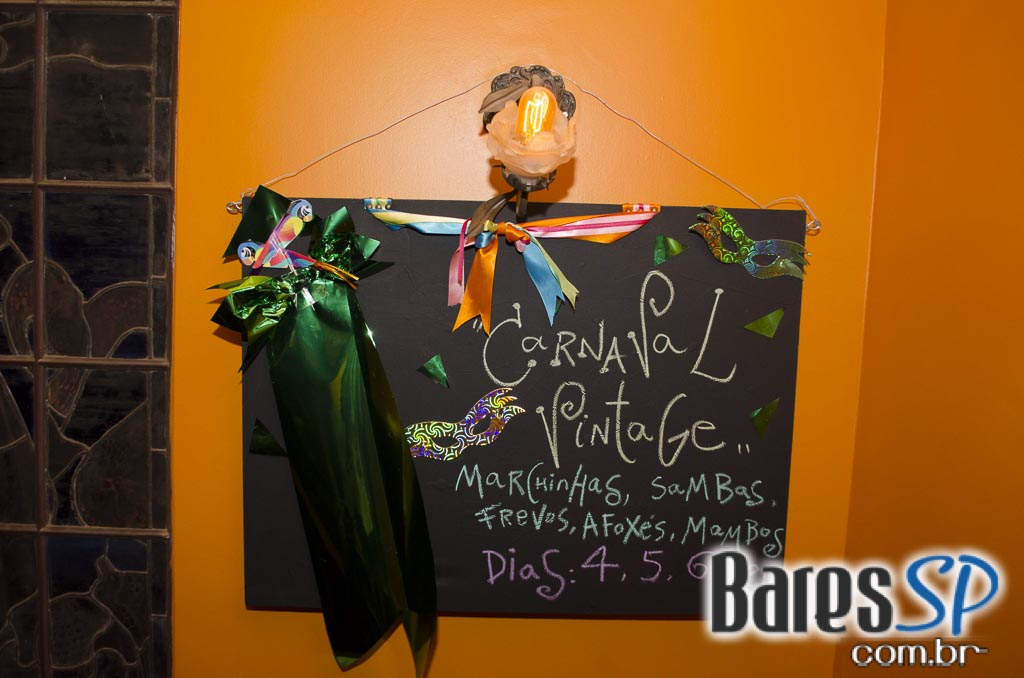 Primeiro Baile de Carnaval do Drosophyla Bar com DJ Rod tocando marchinhas de Carnaval Primeiro Baile de Carnaval do Drosophyla Bar com DJ Rod tocando marchinhas de Carnaval