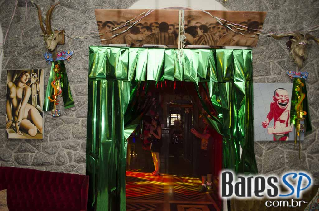 Primeiro Baile de Carnaval do Drosophyla Bar com DJ Rod tocando marchinhas de Carnaval Primeiro Baile de Carnaval do Drosophyla Bar com DJ Rod tocando marchinhas de Carnaval