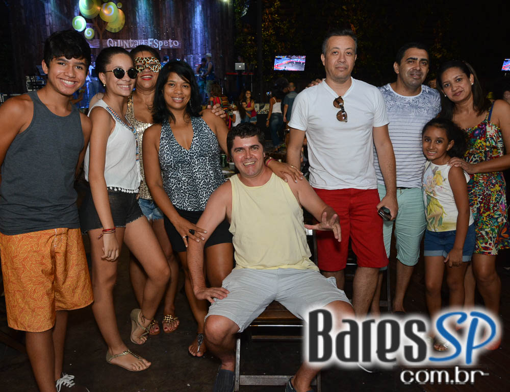 Quintal do Espeto Tatuapé recebeu Baile de Carnaval com banda Balancê Quintal do Espeto Tatuapé recebeu Baile de Carnaval com banda Balancê