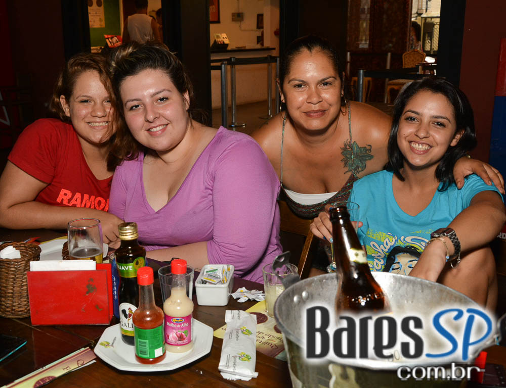 Quintal do Espeto Tatuapé recebeu Baile de Carnaval com banda Balancê Quintal do Espeto Tatuapé recebeu Baile de Carnaval com banda Balancê