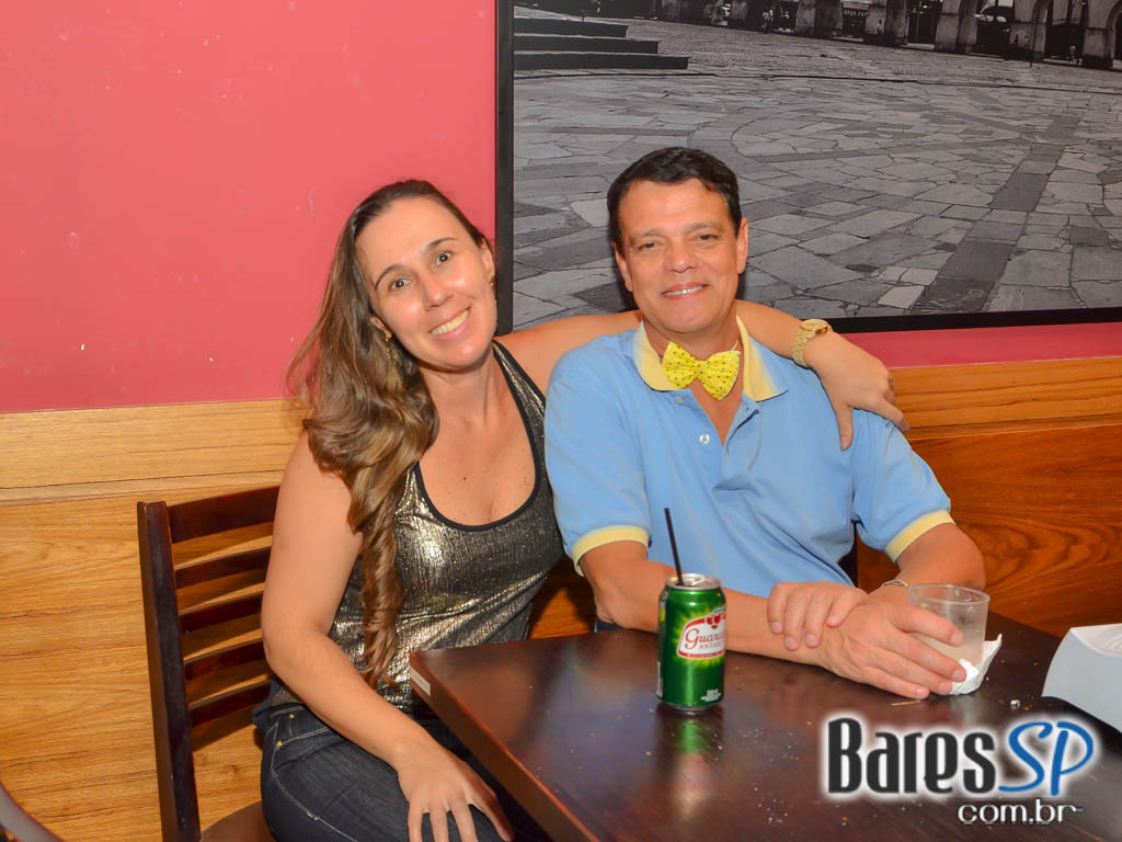 Lapa 40 Graus recebeu Bloco Unidos do BPM e Escola de Samba Tom Maior Lapa 40 Graus recebeu Bloco Unidos do BPM e Escola de Samba Tom Maior