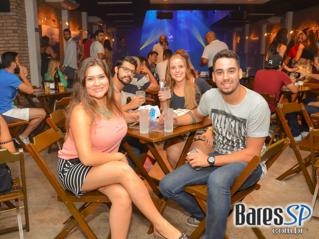 Lapa 40 Graus recebeu Bloco Unidos do BPM e Escola de Samba Tom Maior Lapa 40 Graus recebeu Bloco Unidos do BPM e Escola de Samba Tom Maior