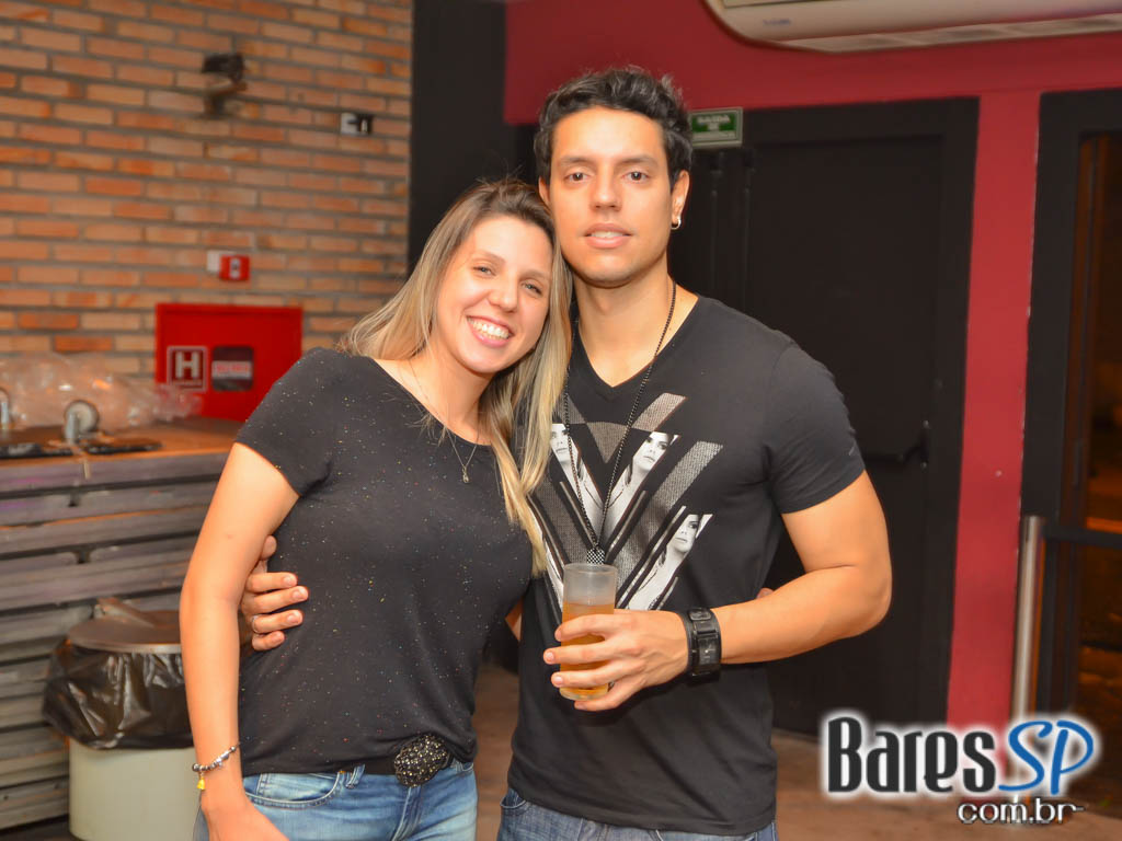 Lapa 40 Graus recebeu Bloco Unidos do BPM e Escola de Samba Tom Maior Lapa 40 Graus recebeu Bloco Unidos do BPM e Escola de Samba Tom Maior