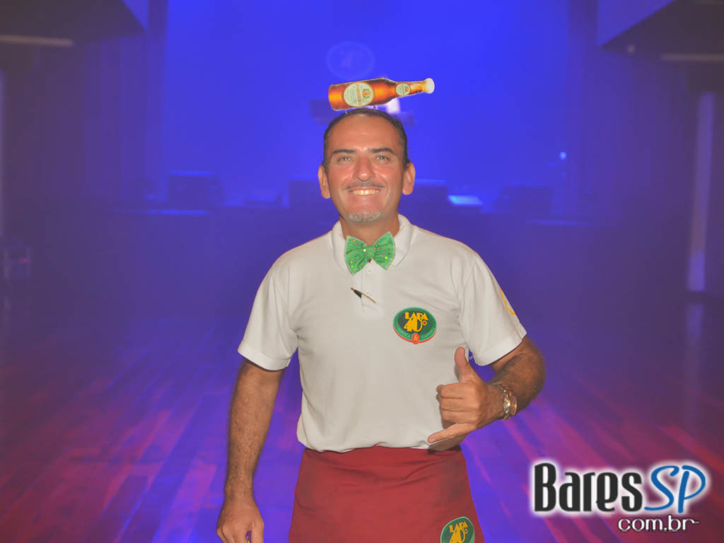 Lapa 40 Graus recebeu Bloco Unidos do BPM e Escola de Samba Tom Maior Lapa 40 Graus recebeu Bloco Unidos do BPM e Escola de Samba Tom Maior