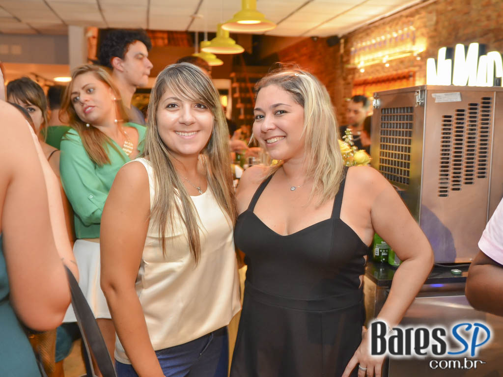 NaMadá Bar inaugurou na Vila Madalena com banda Balanço Mariah e DJ Harlen Barreto nas pick-ups NaMadá Bar inaugurou na Vila Madalena com banda Balanço Mariah e DJ Harlen Barreto nas pick-ups