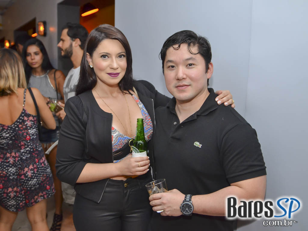 NaMadá Bar inaugurou na Vila Madalena com banda Balanço Mariah e DJ Harlen Barreto nas pick-ups NaMadá Bar inaugurou na Vila Madalena com banda Balanço Mariah e DJ Harlen Barreto nas pick-ups