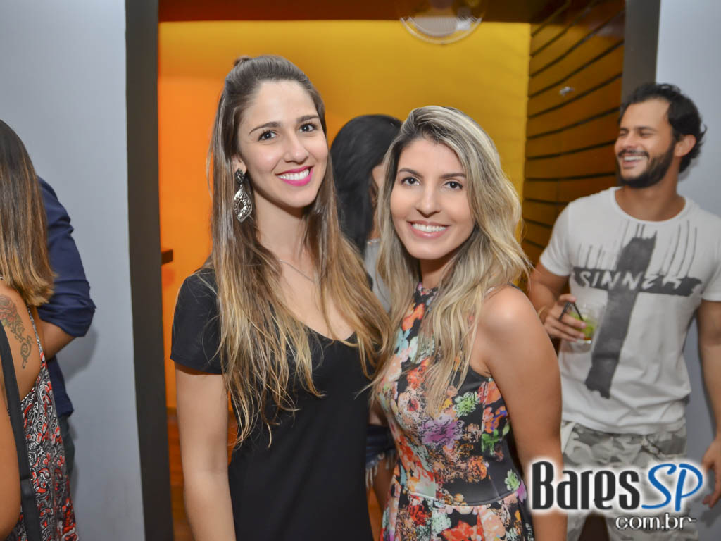 NaMadá Bar inaugurou na Vila Madalena com banda Balanço Mariah e DJ Harlen Barreto nas pick-ups NaMadá Bar inaugurou na Vila Madalena com banda Balanço Mariah e DJ Harlen Barreto nas pick-ups