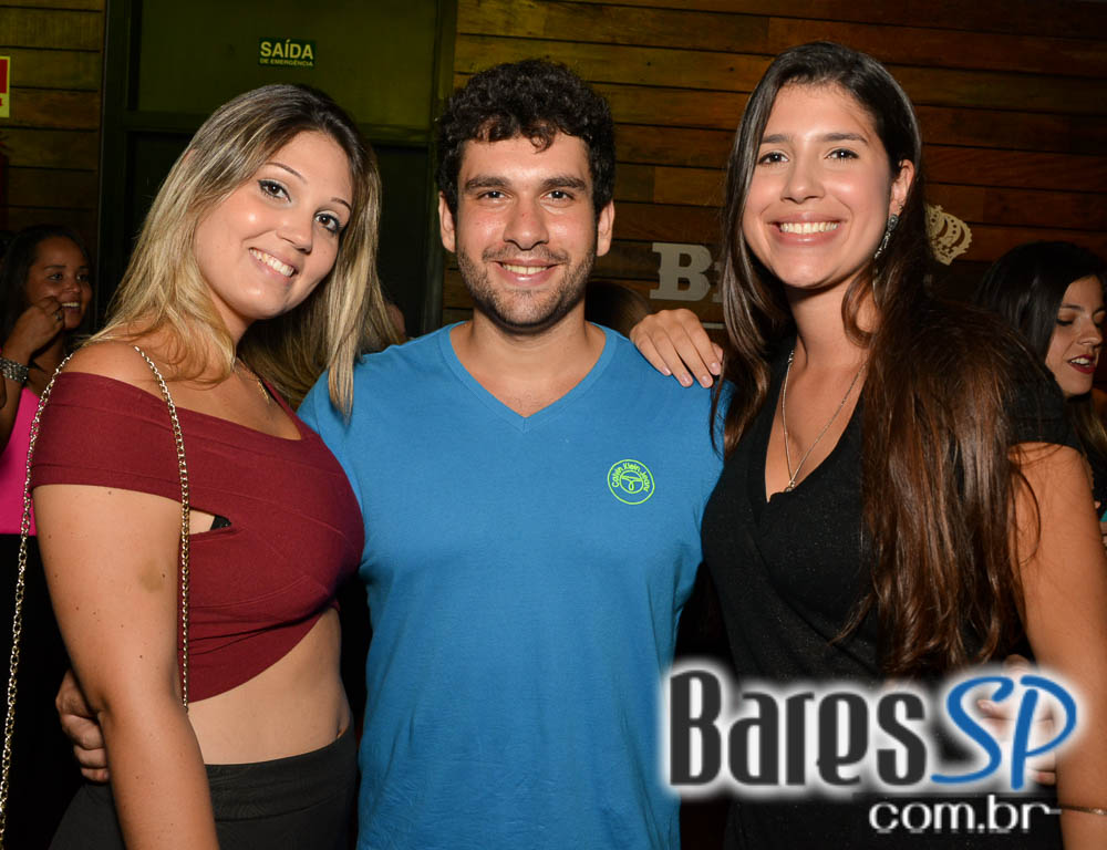 Nego do Borel e MC Bola comandaram o Baile do Patrão na Brooks SP Nego do Borel e MC Bola comandaram o Baile do Patrão na Brooks SP