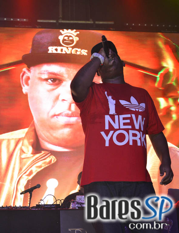 Nego do Borel e MC Bola comandaram o Baile do Patrão na Brooks SP Nego do Borel e MC Bola comandaram o Baile do Patrão na Brooks SP