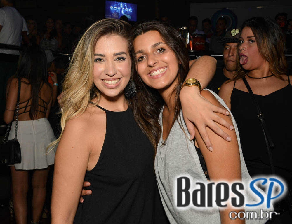 Nego do Borel e MC Bola comandaram o Baile do Patrão na Brooks SP Nego do Borel e MC Bola comandaram o Baile do Patrão na Brooks SP