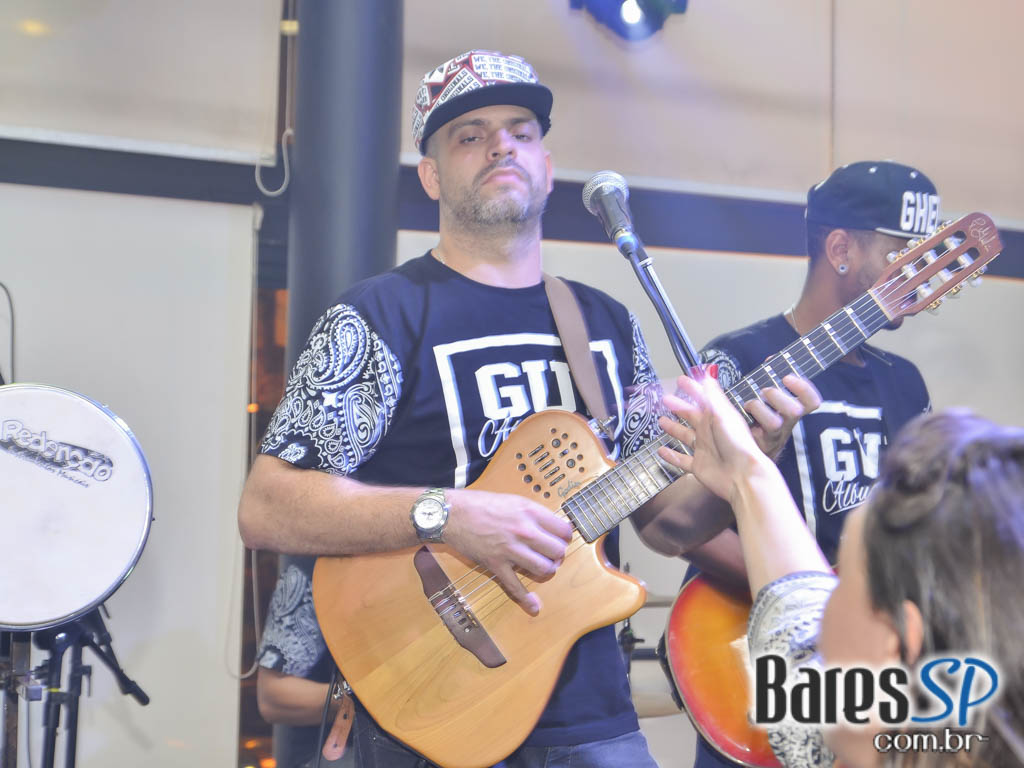 Bar Santa Julia apresentou show do Grupo Na Hora H no sábado Bar Santa Julia apresentou show do Grupo Na Hora H no sábado
