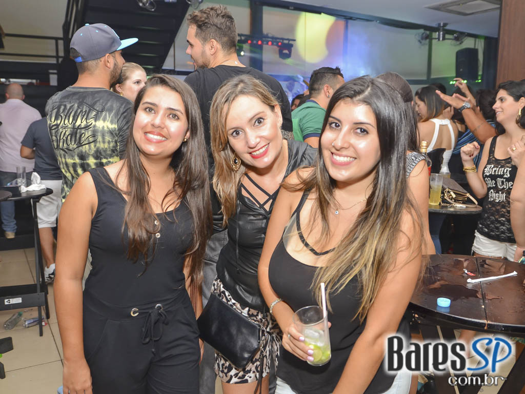 Bar Santa Julia apresentou show do Grupo Na Hora H no sábado Bar Santa Julia apresentou show do Grupo Na Hora H no sábado