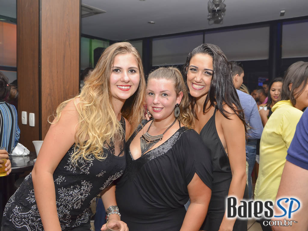 Bar Santa Julia apresentou show do Grupo Na Hora H no sábado Bar Santa Julia apresentou show do Grupo Na Hora H no sábado