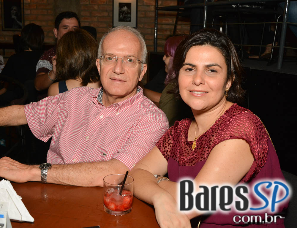 Cantora italiana Chiara Civello voltou ao palco do Tom Jazz com o disco Canzioni Cantora italiana Chiara Civello voltou ao palco do Tom Jazz com o disco Canzioni