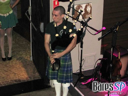 Banda Beoir, Sapateado Irlandês e Gaita de Fole na festa de St. Patricks Day do Kingsford