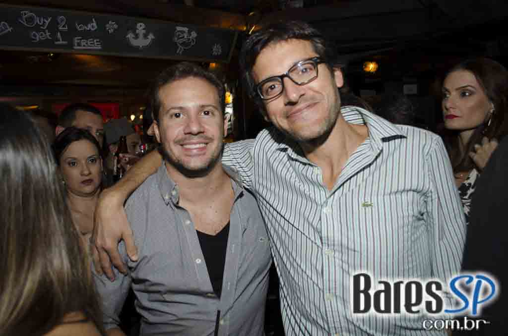 The Sailor animou a noite do público com show da banda Insônica The Sailor animou a noite do público com show da banda Insônica