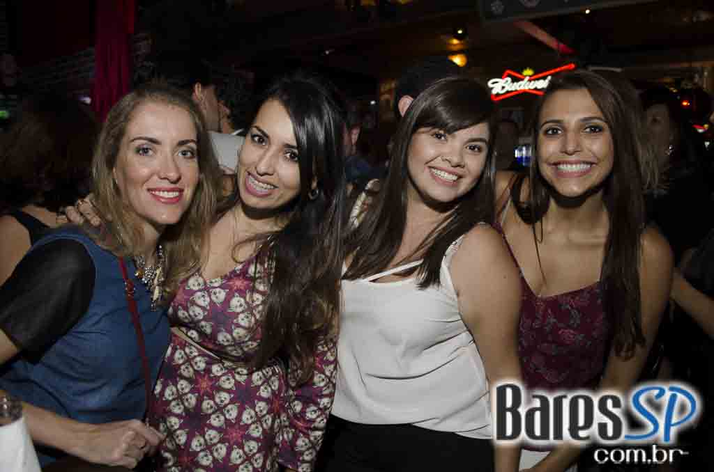 The Sailor animou a noite do público com show da banda Insônica The Sailor animou a noite do público com show da banda Insônica