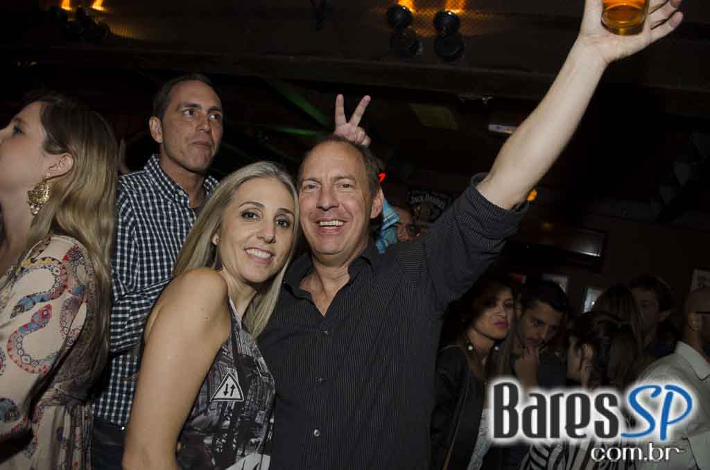 The Sailor animou a noite do público com show da banda Insônica The Sailor animou a noite do público com show da banda Insônica