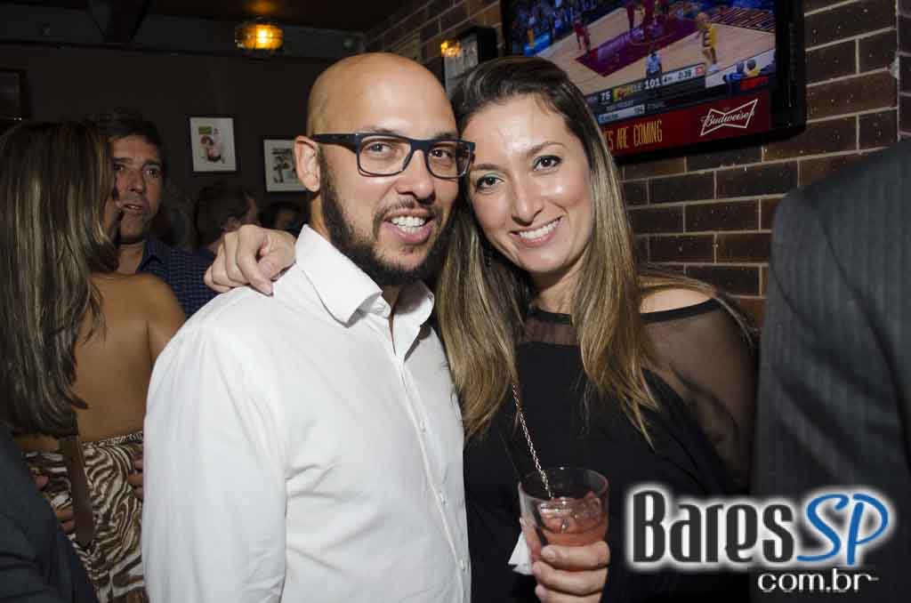 The Sailor animou a noite do público com show da banda Insônica The Sailor animou a noite do público com show da banda Insônica