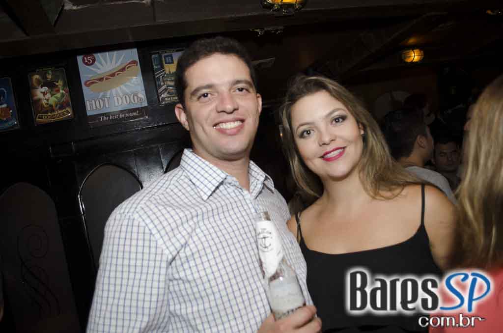 The Sailor animou a noite do público com show da banda Insônica The Sailor animou a noite do público com show da banda Insônica