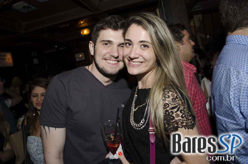 The Sailor animou a noite do público com show da banda Insônica The Sailor animou a noite do público com show da banda Insônica