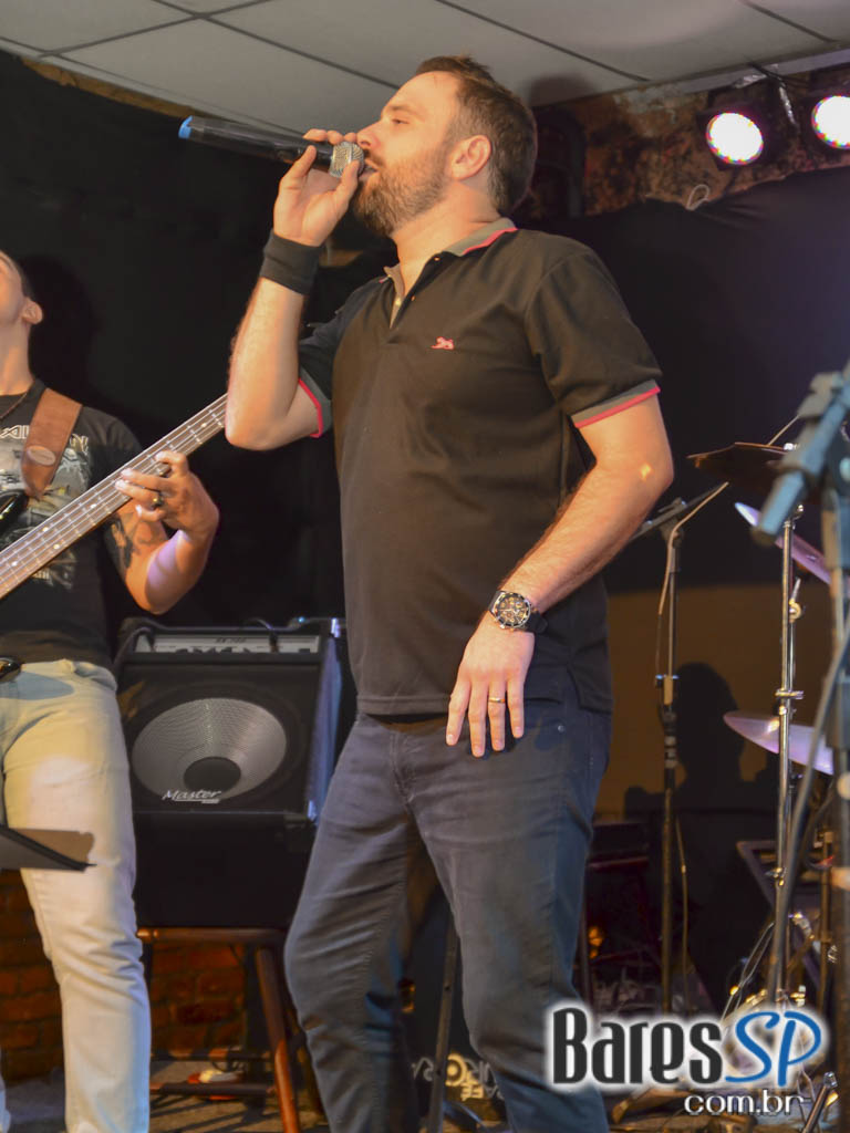 Bandas de rock animaram o sábado com muito rock no Café Aurora Bandas de rock animaram o sábado com muito rock no Café Aurora