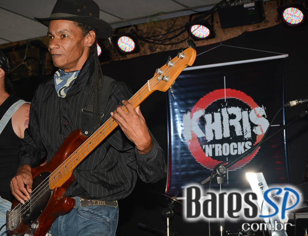 Banda Khris N Rock, Os Spoilers e convidados agitaram o palco do Café Aurora Banda Khris N Rock, Os Spoilers e convidados agitaram o palco do Café Aurora