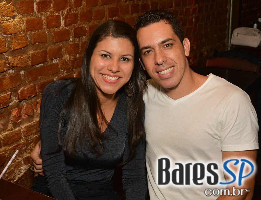 Banda Khris N Rock, Os Spoilers e convidados agitaram o palco do Café Aurora Banda Khris N Rock, Os Spoilers e convidados agitaram o palco do Café Aurora