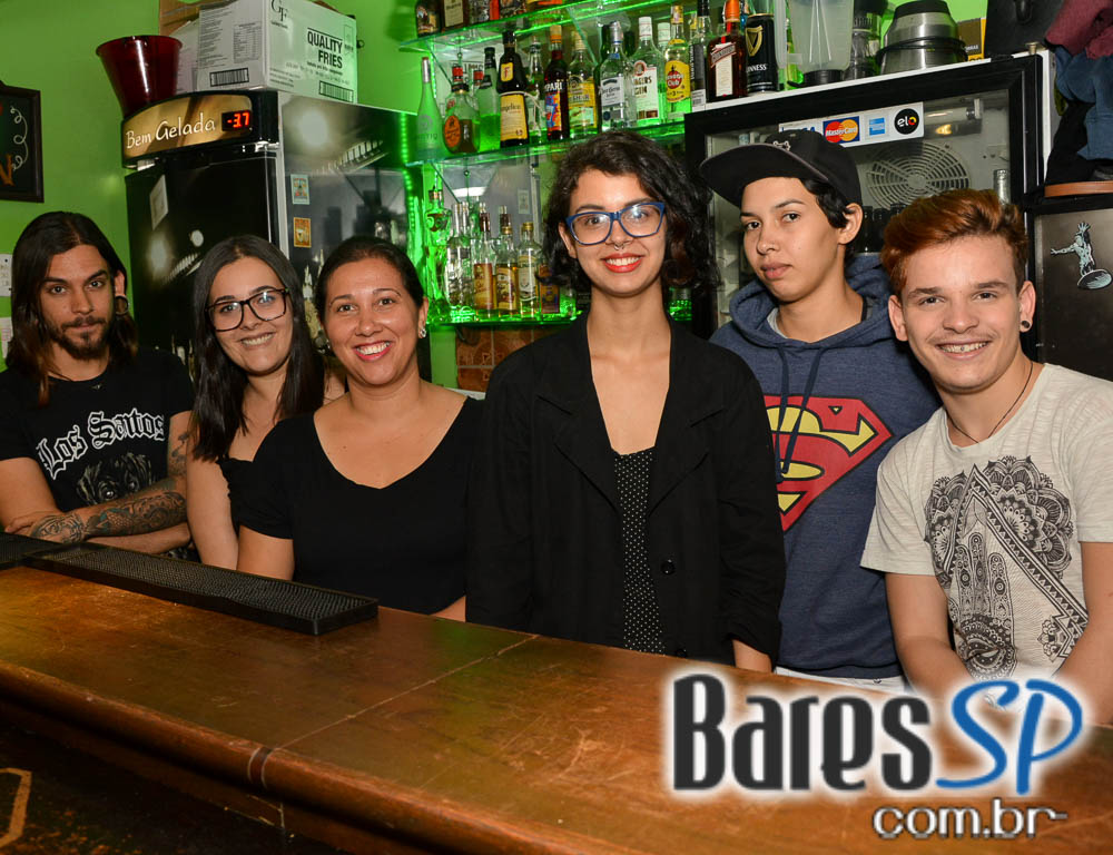 Saloon ofereceu muitos jogos e cervejas artesanais para curtir com os amigos Saloon ofereceu muitos jogos e cervejas artesanais para curtir com os amigos