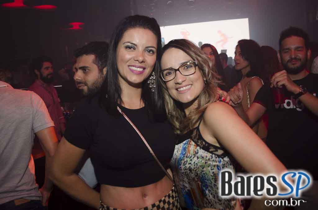 Cantora Ludmilla apresentou seus sucessos do funk no palco da Dukke Cantora Ludmilla apresentou seus sucessos do funk no palco da Dukke