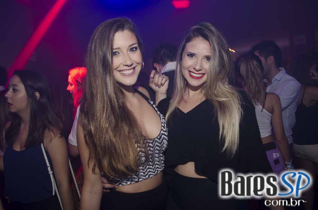 Cantora Ludmilla apresentou seus sucessos do funk no palco da Dukke Cantora Ludmilla apresentou seus sucessos do funk no palco da Dukke